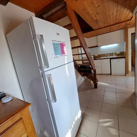 Spacieuse Maison 4 Pièces, 8 Couchages, Terrasse, Parking Privé, Proche Plages - Fr-1-326-420