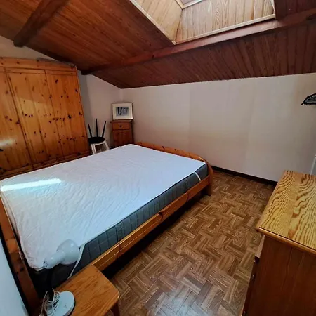 Hébergement de vacances Spacieuse Maison 4 Pièces, 8 Couchages, Terrasse, Parking Privé, Proche Plages - Fr-1-326-420 *